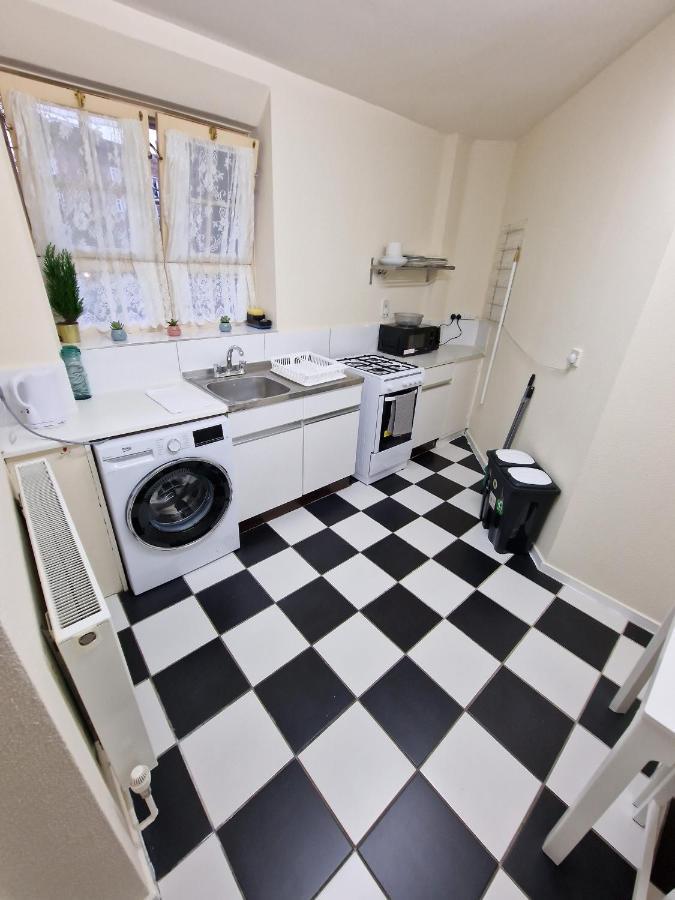 Waterloo - Zone 1 - Spacious One Bedroom Flat Londres Exterior foto